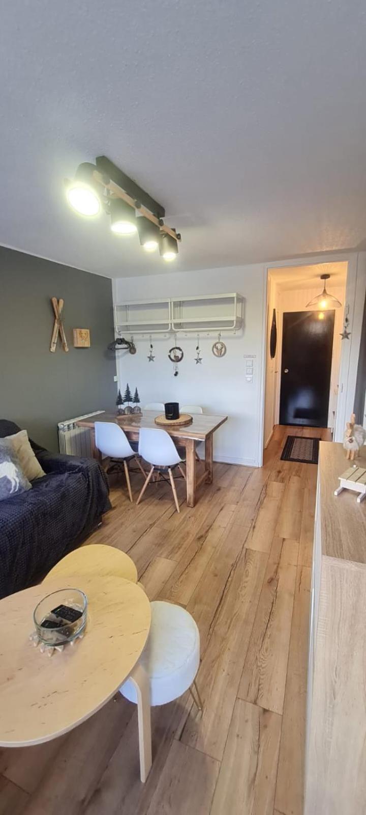 Le Flocon-Studio Cabine-Balcon 4-6 Pers A 100M Des Pistes シャンルッス エクステリア 写真